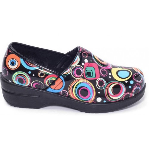 savvy shoes wholesale